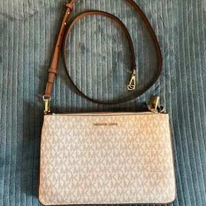 MK Crossbody Please Read description